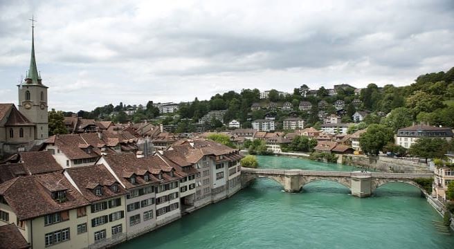 서유럽 4개국 10일 관광지는 핵심만 베른/루체른 융프라우 나/폼/소 1급