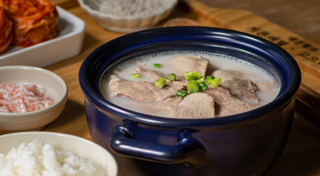 대건명가 돼지국밥 630g 5팩 사은품 (양념장 소금) 증정