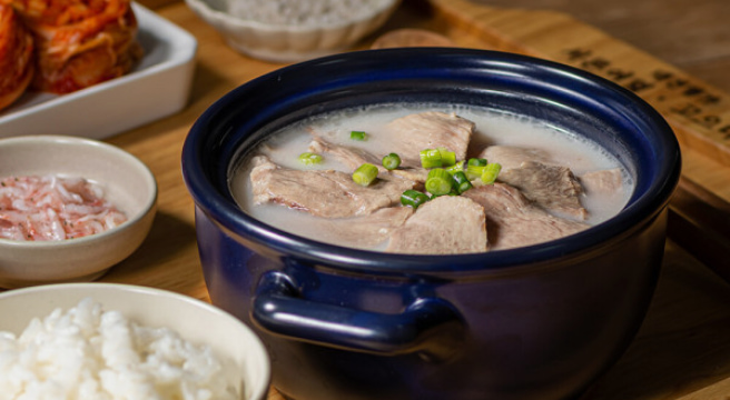대건명가 돼지국밥 630g 5팩 사은품 (양념장 소금) 증정