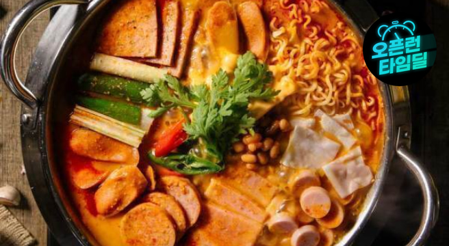 놀부 부대찌개 600g  4팩(+라면사리 2팩) 외 시리즈 / 2세트시 2천원 할인 - G마켓 가격 17,990원